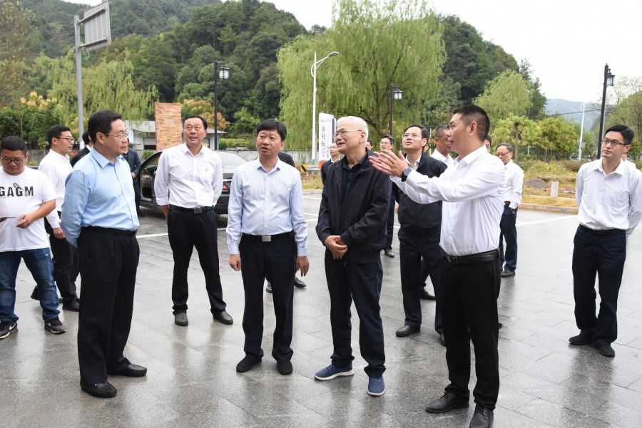 1634720327154326U4xx.jpg db100181b11b7345131244fffe146d9.jpg