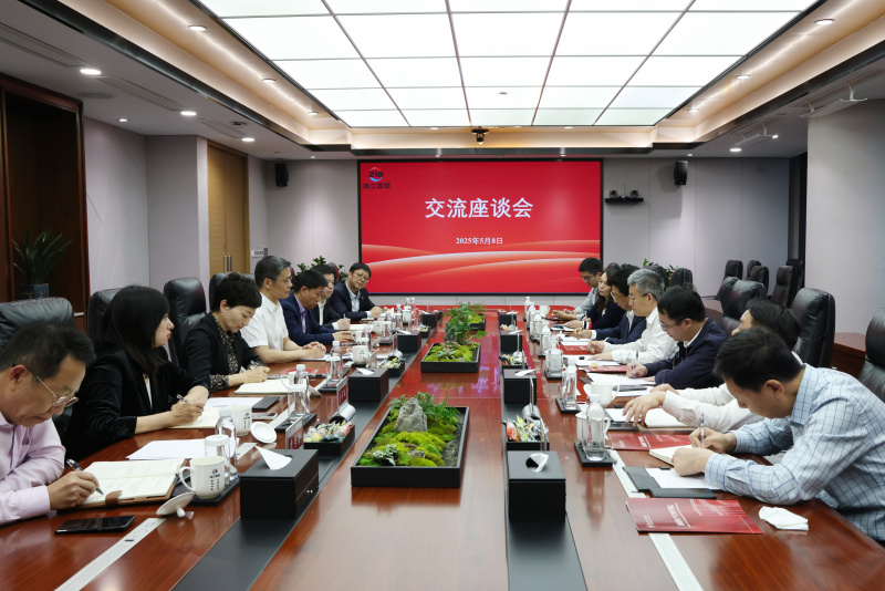 1746759732375238clX7.jpg 3.jpg