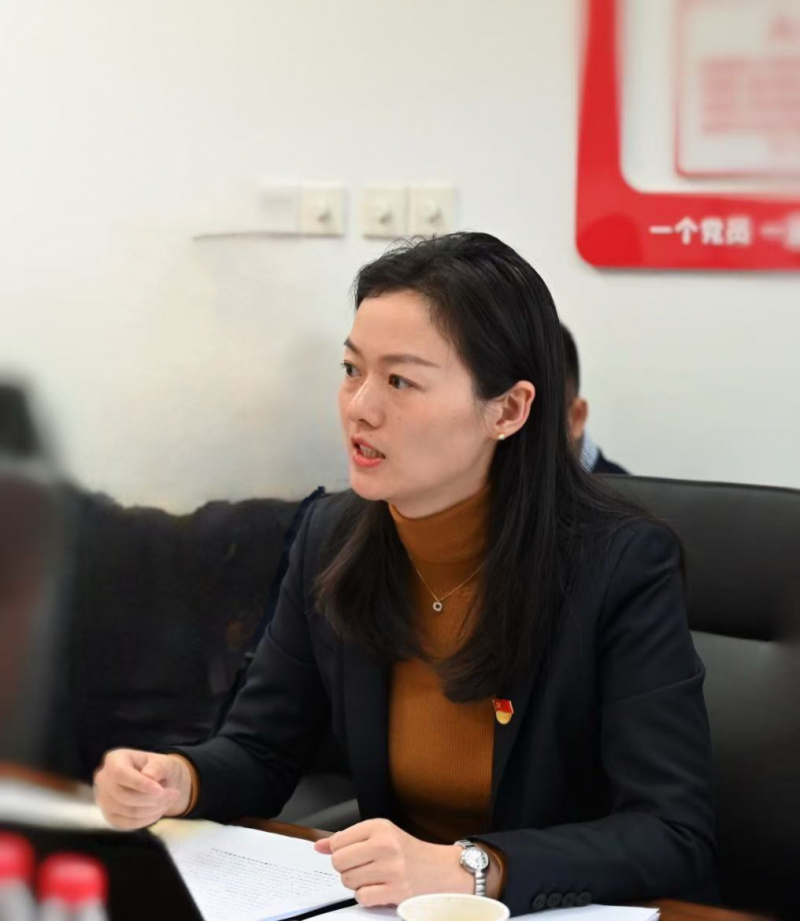 1753683600330069mJgu.jpg 錢(qián)萍.jpg